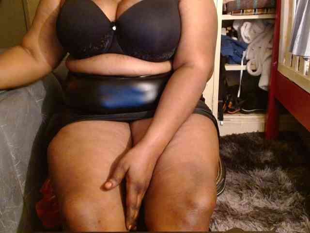 Sexiemama webcam