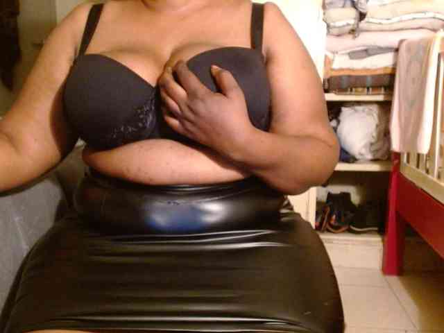 Sexiemama webcam