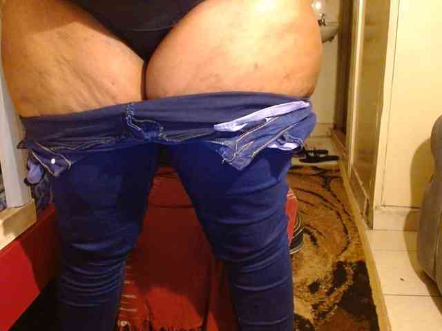 Sexiemama webcam