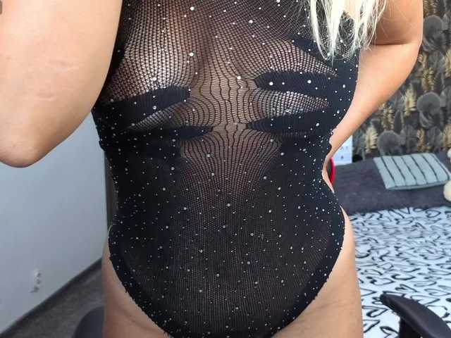 CarlaStaceeFun live cam on BongaCams