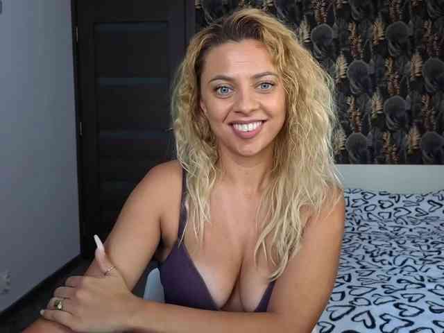 CarlaStaceeFun