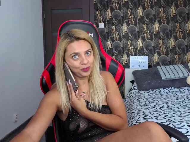 CarlaStaceeFun CarlaStaceeFun
