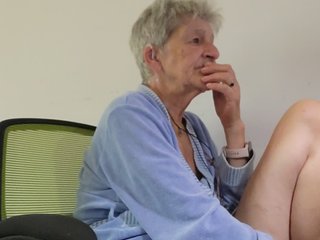 Reife-dame