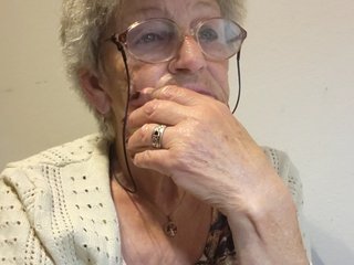 Reife-dame