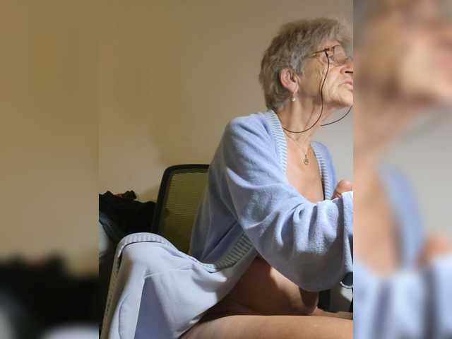 Reife-dame