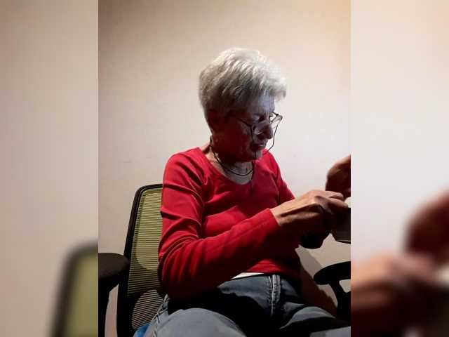 Reife-dame
