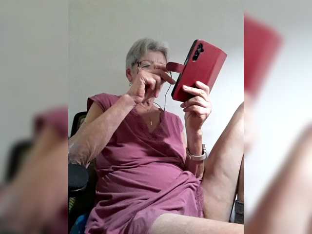 Reife-dame