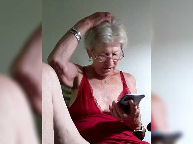 Reife-dame