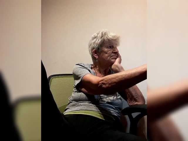 Reife-dame live cam on BongaCams
