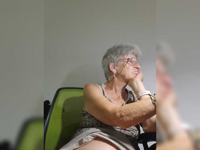 Reife-dame