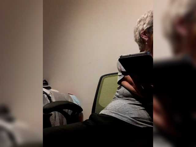 Reife-dame live cam on BongaCams