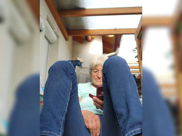 Reife-dame