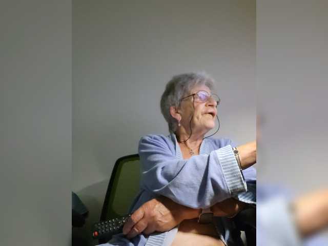 Reife-dame live cam on BongaCams