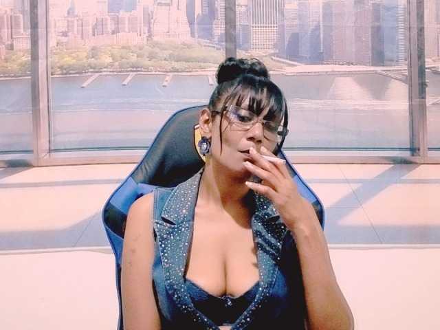 ErroticStarr live cam on BongaCams