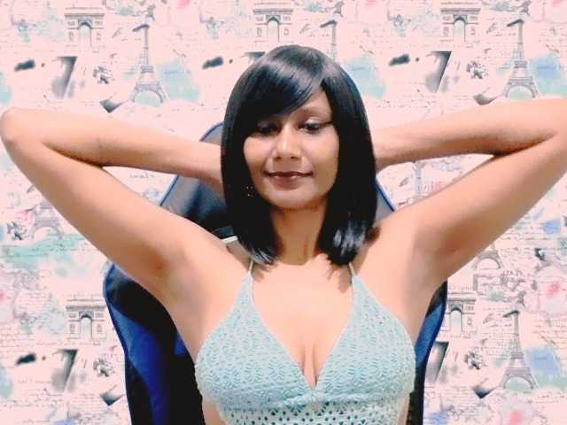 ErroticStarr live cam on BongaCams