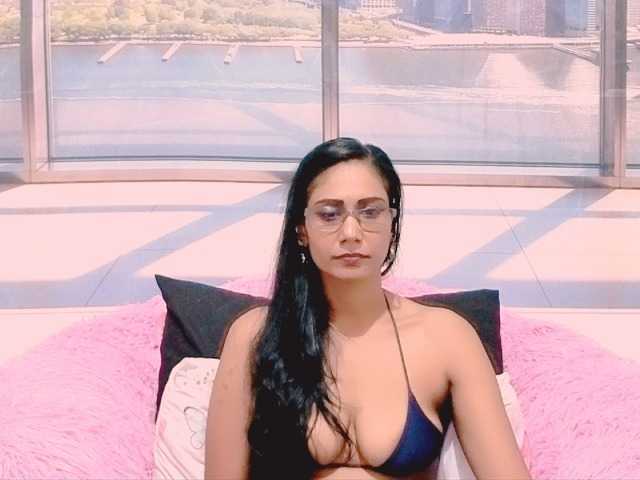 ErroticStarr Live Cam and Statistics on UnifiedCams