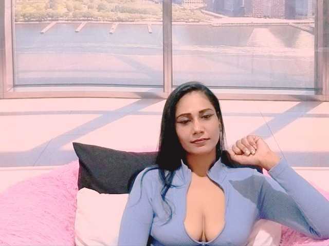 ErroticStarr live cam on BongaCams