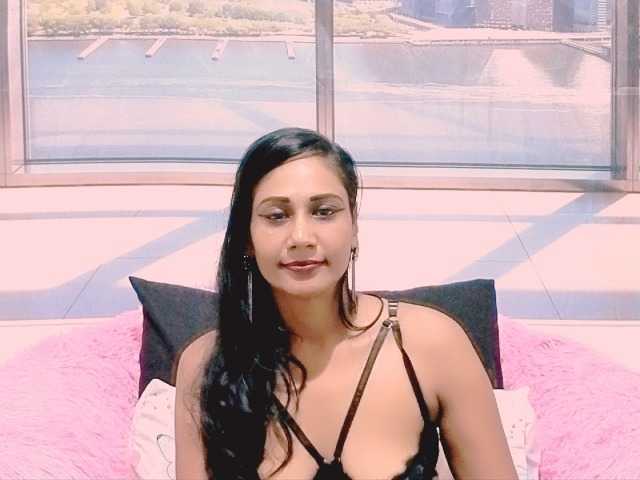 ErroticStarr live cam on BongaCams