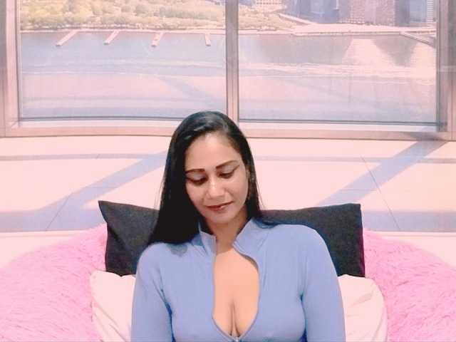 ErroticStarr live cam on BongaCams
