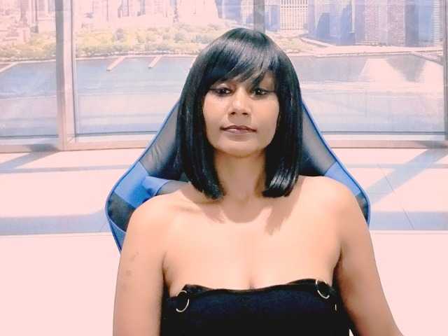ErroticStarr live cam on BongaCams