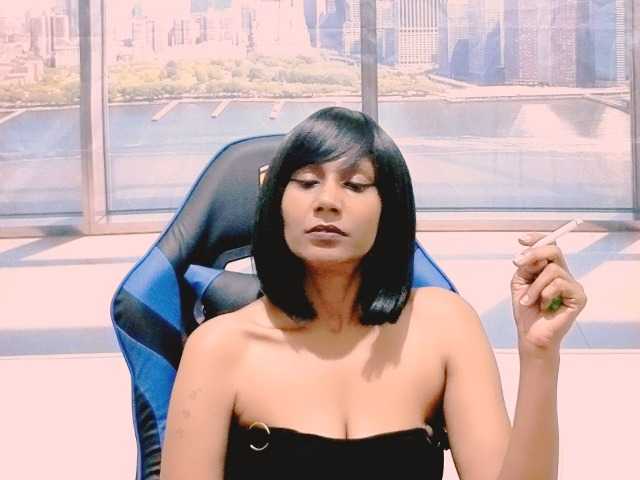 ErroticStarr live cam on BongaCams