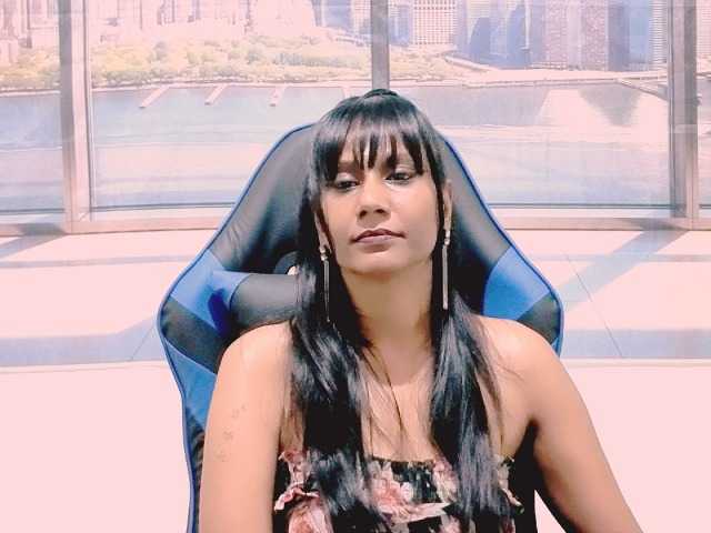 ErroticStarr live cam on BongaCams
