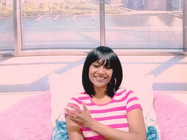 ErroticStarr live cam on BongaCams