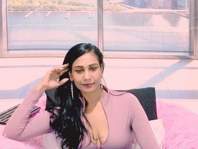 ErroticStarr live cam on BongaCams
