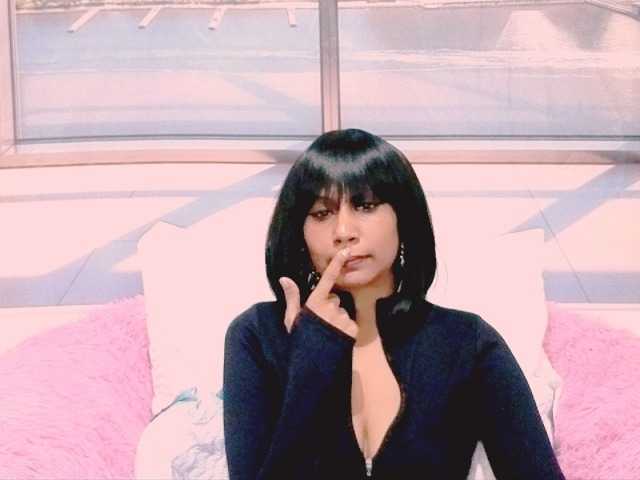 ErroticStarr live cam on BongaCams