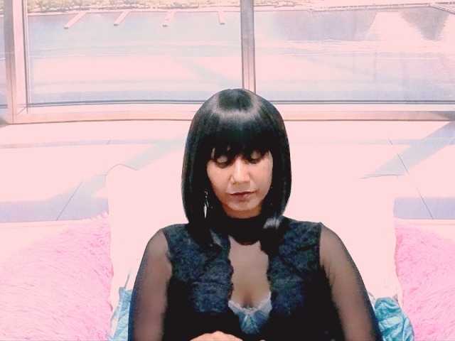 ErroticStarr live cam on BongaCams