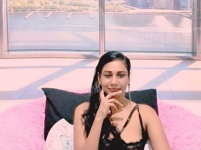 ErroticStarr live cam on BongaCams