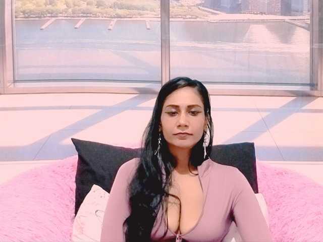 ErroticStarr live cam on BongaCams