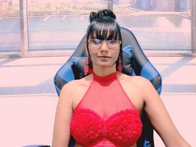 ErroticStarr live cam on BongaCams