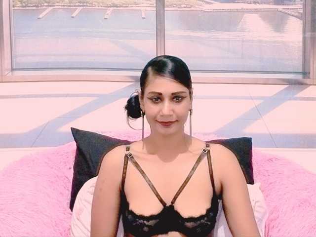 ErroticStarr live cam on BongaCams