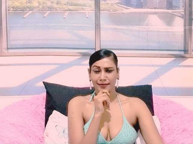 ErroticStarr live cam on BongaCams