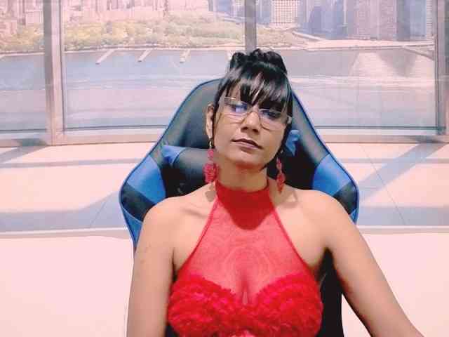 ErroticStarr webcam
