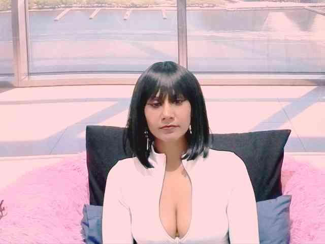 ErroticStarr webcam