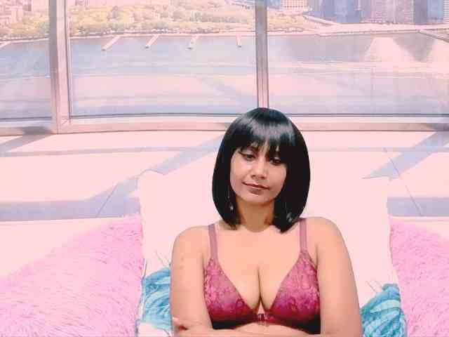 ErroticStarr webcam