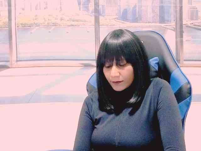 ErroticStarr webcam