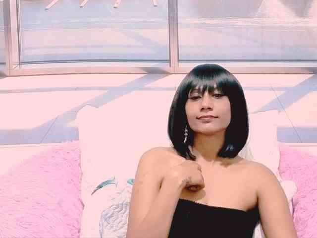 ErroticStarr Live Webcam on BongaCams