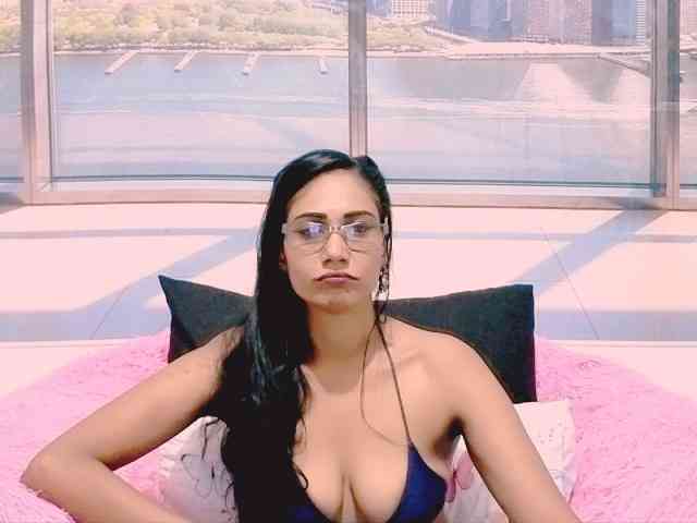 ErroticStarr webcam
