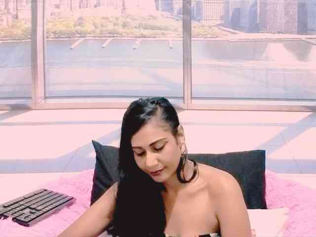 ErroticStarr webcam