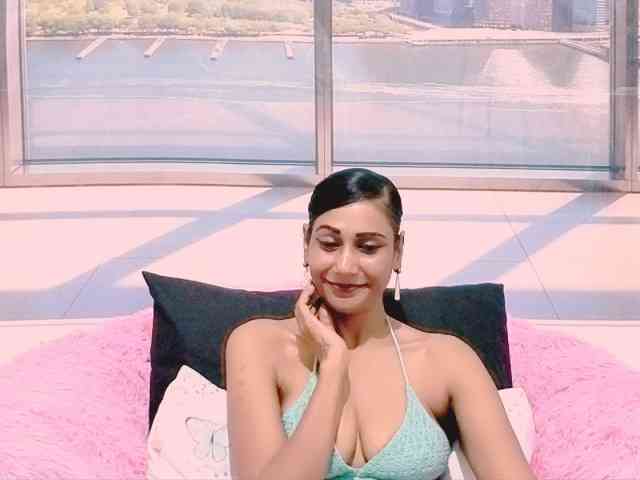 ErroticStarr Live Webcam on BongaCams