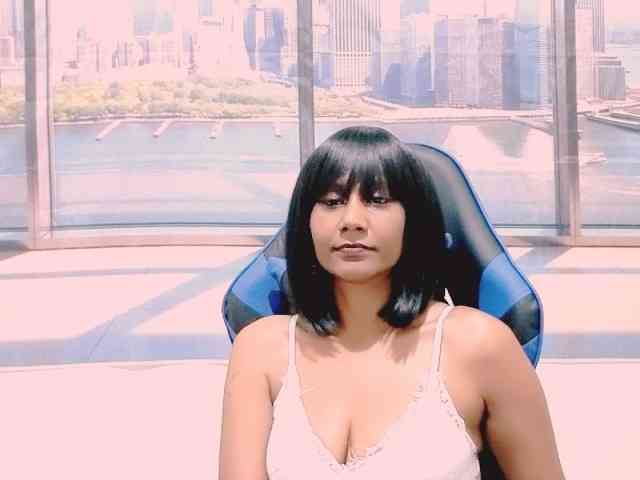 ErroticStarr webcam
