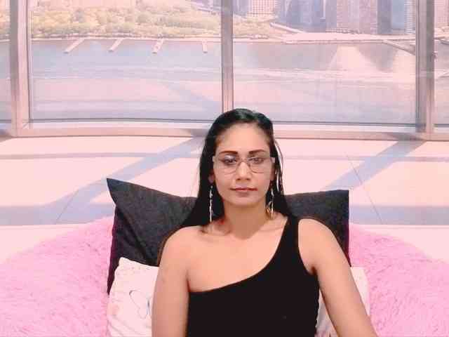ErroticStarr webcam