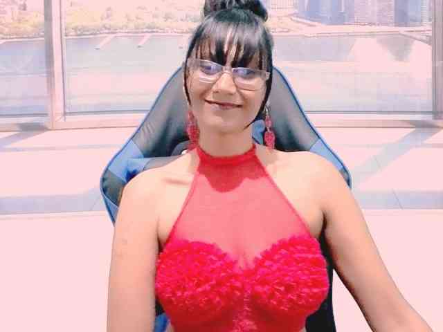ErroticStarr webcam
