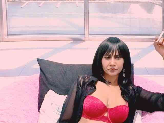 ErroticStarr webcam