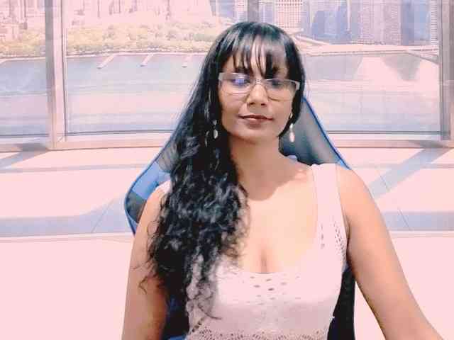 ErroticStarr webcam