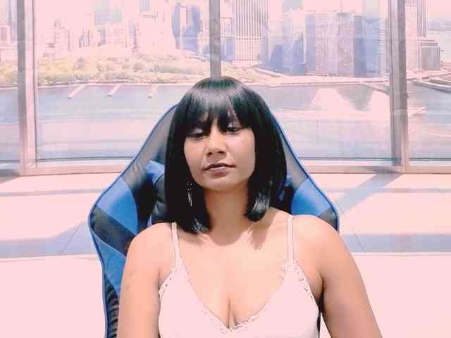 ErroticStarr webcam
