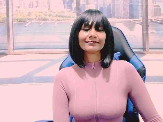 ErroticStarr webcam